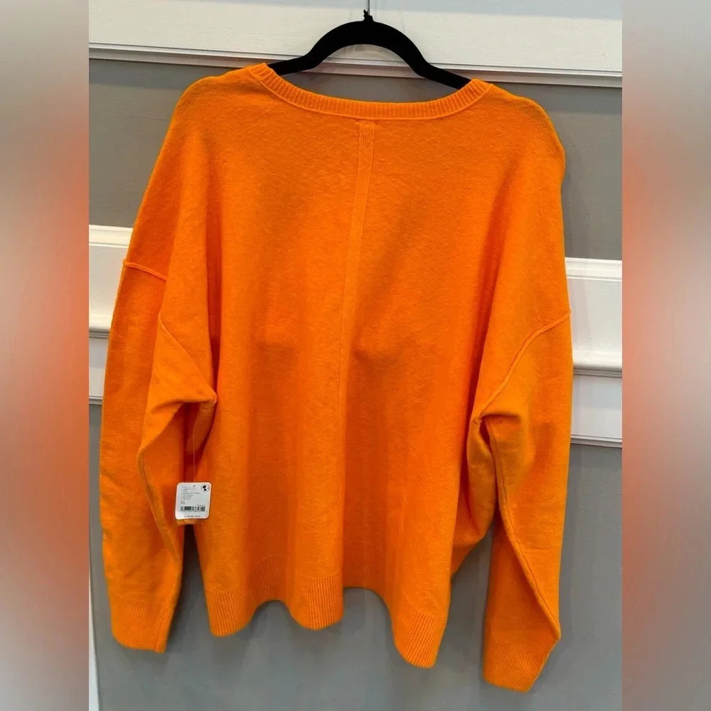 NWT Free People Phoebe Pullover - Picture 6 of 6